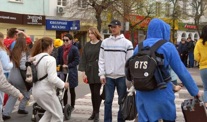 Новини Хмельницького - фото з Спайдермен і Пікачу: яким був забіг в піжамах у Хмельницькому Спайдермен і Пікачу: яким був забіг в піжамах у Хмельницькому, фото №9 на сайті vsim.ua