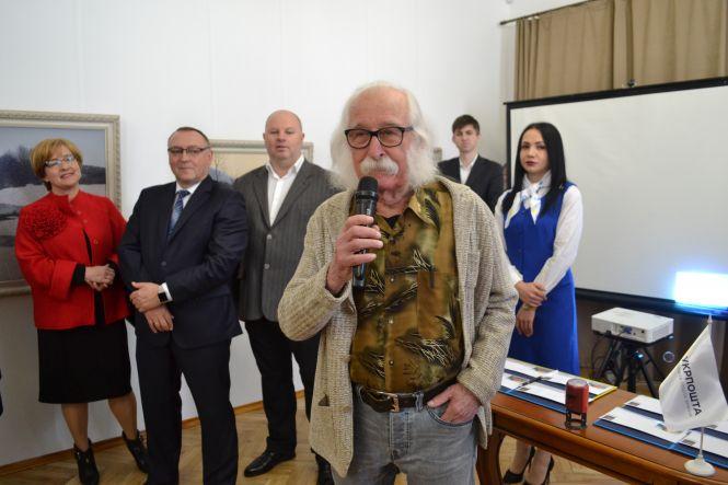 Новини Вінниці - фото з «Вінницю я оминав, бо Вінниця про мене не думала»: Іван Марчук презентував свою виставку «Вінницю я оминав, бо Вінниця про мене не думала»: Іван Марчук презентував свою виставку, фото №1 на сайті 20minut.ua