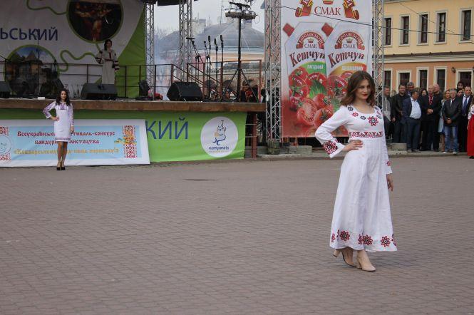Фоторепортаж: відкриття туристичного сезону у Кам'янці-Подільському 2019, фото №18 на сайті 20minut.ua