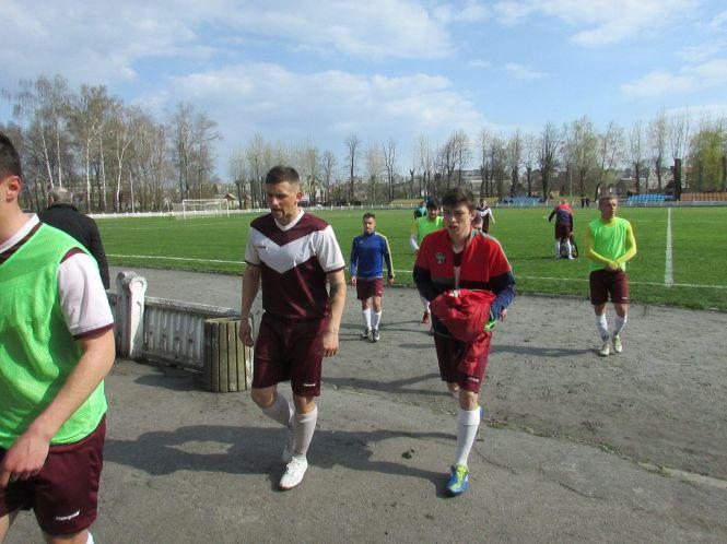 Після демобілізації з ООС Максим Пилипенко тепер стріляє ногами, фото №1 на сайті 20minut.ua