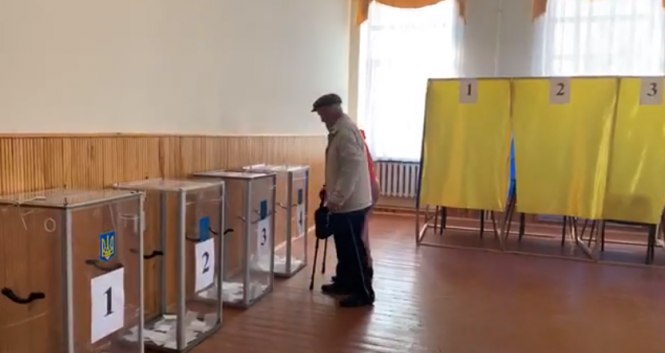 Козятин голосує: підбірка фото з соцмереж та перші цифри явки виборців (оновлено), фото №6 на сайті 20minut.ua