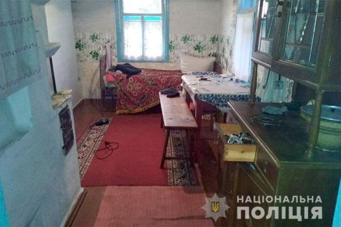 На Хмельниччині озброєний болгаркою чоловік посеред ночі напав на свого односельця, фото №1 на сайті vsim.ua