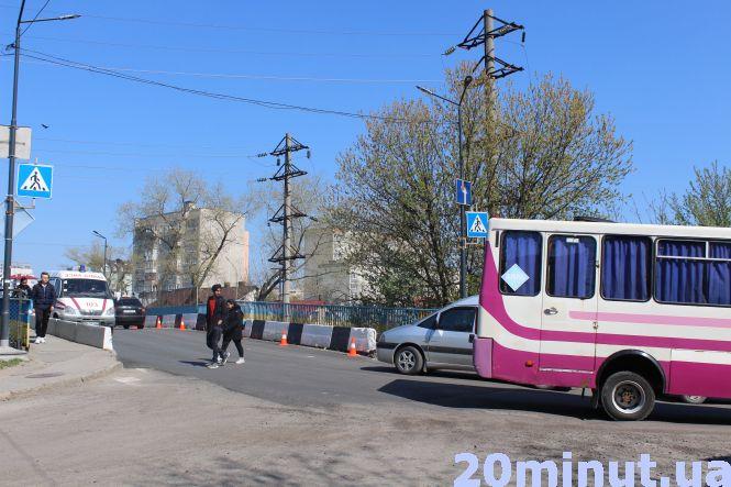 Фото дня: "Горбатий міст" уже відкрили, фото №1 на сайті 20minut.ua