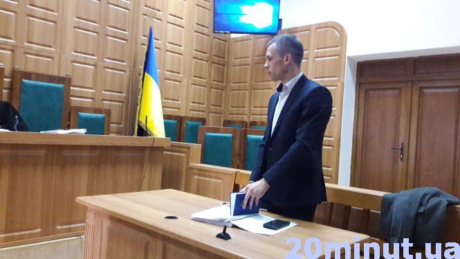 Новини Тернополя - фото з Чому досі не покарали депутата Башту за побиття поліцейської? Чому досі не покарали депутата Башту за побиття поліцейської?, фото №3 на сайті 20minut.ua