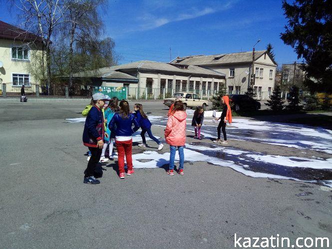 Новини Козятина - фото з Пожежники показали свою техніку Пожежники показали свою техніку, фото №2 на сайті 20minut.ua