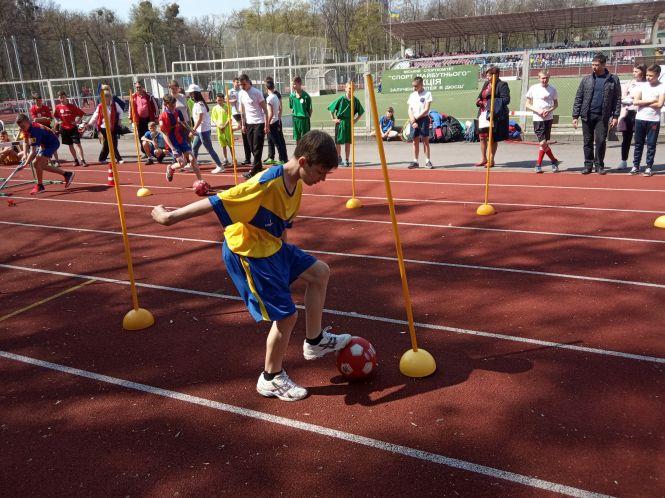 Новини Вінниці - фото з На обласному етапі «Олімпійського лелеченяти» тріумфували школярі Хмільника На обласному етапі «Олімпійського лелеченяти» тріумфували школярі Хмільника, фото №3 на сайті 20minut.ua