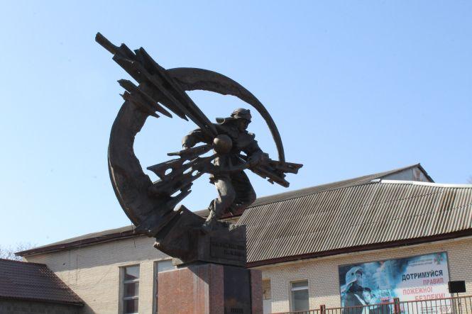 У Хмельницькому вшанували ліквідаторів Чорнобильської катастрофи, фото №10 на сайті vsim.ua