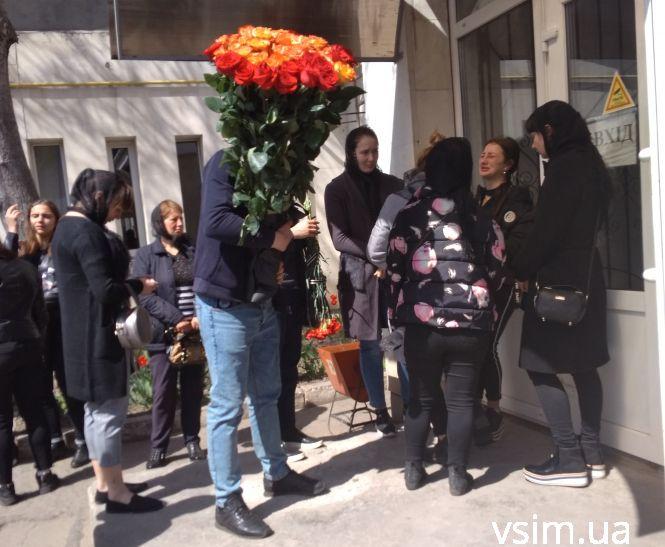 У Хмельницькому попрощалися зі спортсменкою Юлією Лясотою, фото №6 на сайті vsim.ua