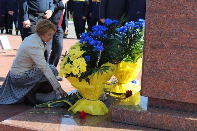 У Хмельницькому вшанували ліквідаторів Чорнобильської катастрофи, фото №7 на сайті vsim.ua