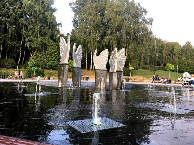 Згадуємо минуле: як виглядали фонтани Тернополя колись і тепер, фото №2 на сайті 20minut.ua