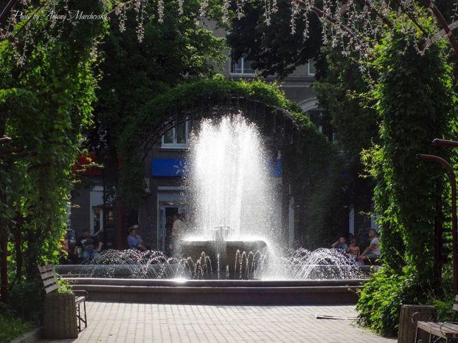 Згадуємо минуле: як виглядали фонтани Тернополя колись і тепер, фото №4 на сайті 20minut.ua