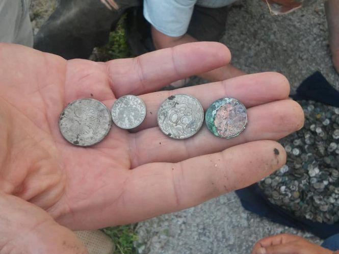 У Збаражі на території храму знайшли скарб: що буде зі знахідкою, фото №3 на сайті 20minut.ua