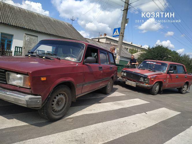 Новини Козятина - фото з Чергова аварія в Козятині: не розминулося два «ВАЗи» Чергова аварія в Козятині: не розминулося два «ВАЗи», фото №1 на сайті 20minut.ua