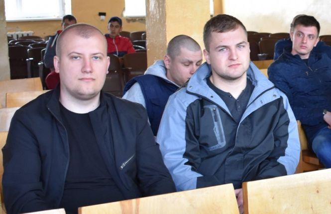 Весняний призов: з козятинського обласного пункту відправили понад 300 майбутніх захисників України, фото №1 на сайті 20minut.ua