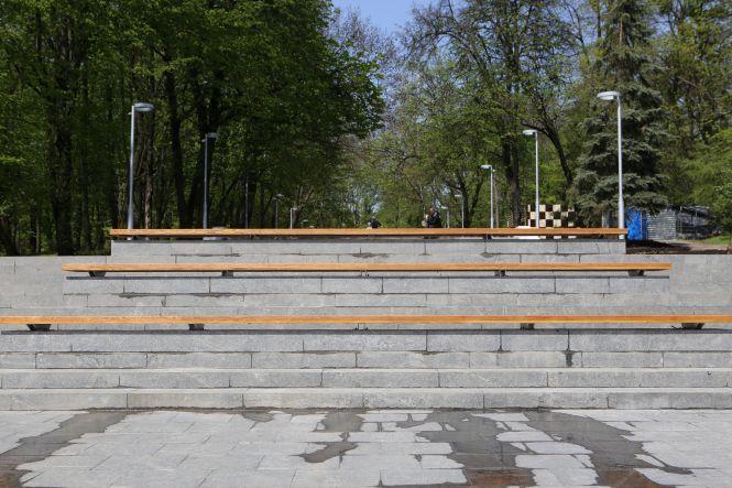 Новини Вінниці - фото з У Центральному парку з'явилося нове місце для відпочинку з гарним краєвидом У Центральному парку з'явилося нове місце для відпочинку з гарним краєвидом, фото №1 на сайті 20minut.ua
