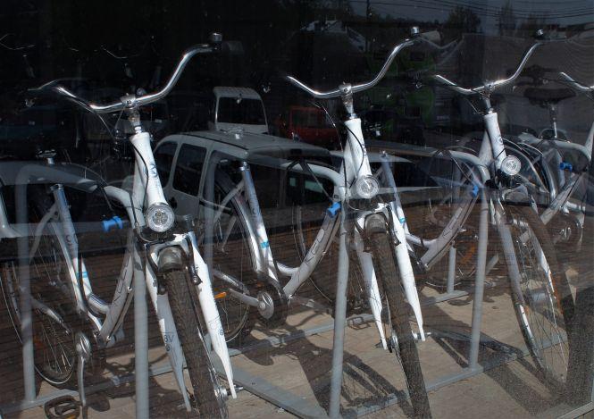 Новини Вінниці - фото з У центрі міста поставили критий паркінг і 40 велосипедів. Хто ними буде користуватися? У центрі міста поставили критий паркінг і 40 велосипедів. Хто ними буде користуватися?, фото №4 на сайті 20minut.ua