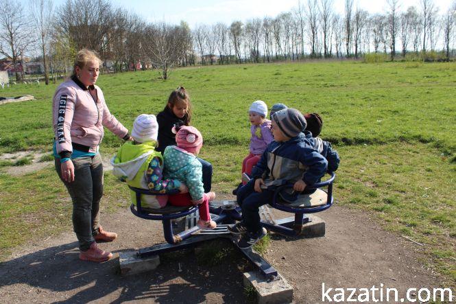 Маючи четверо доньок, прихистила ще трьох синів. Історія багатодітної родини з Козятинщини, фото №2 на сайті 20minut.ua