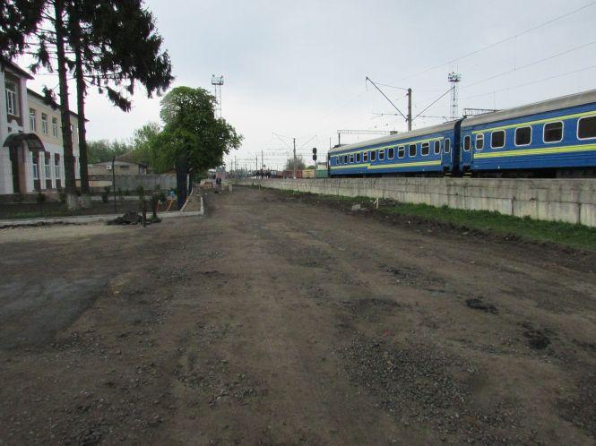 Фото дня: розриті тротуари, фото №4 на сайті 20minut.ua