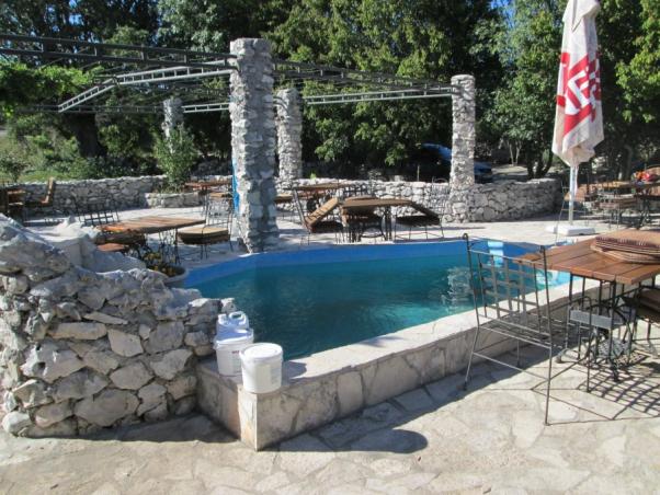 Новини Хмельницького - фото з Росія-матушка та Путін на стіні кафе: хмельничанин Сергій Толстіхін про велоподорож “радянською” Європою Росія-матушка та Путін на стіні кафе: хмельничанин Сергій Толстіхін про велоподорож “радянською” Європою, фото №3 на сайті vsim.ua