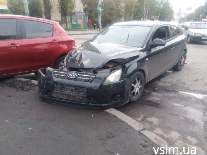 Новини Хмельницького - фото з Біля міської лікарні зіткнулися «Toyota» та «Kia» (ФОТО) Біля міської лікарні зіткнулися «Toyota» та «Kia» (ФОТО), фото №3 на сайті vsim.ua