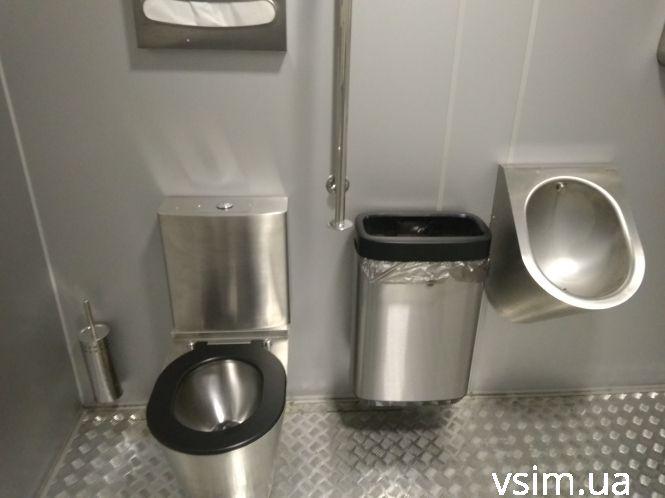 У центрі Хмельницького відкрили “туалет за мільйон”: що там є і як він працює, фото №5 на сайті vsim.ua