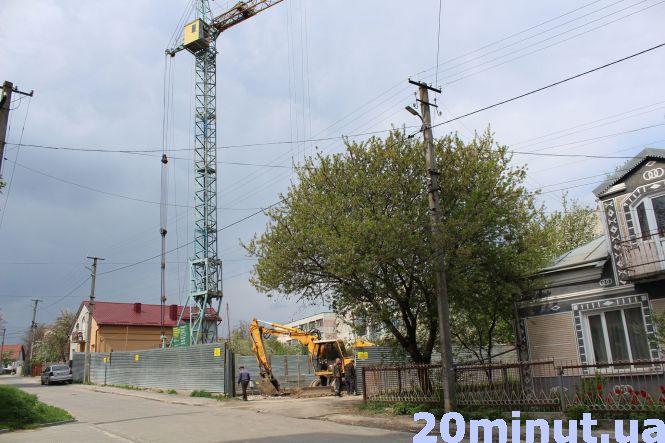 Новини Тернополя - фото з “А це взагалі законно?” Тернополяни скаржаться на брудні ріки, які текли поряд із забудовою на "Дружбі" “А це взагалі законно?” Тернополяни скаржаться на брудні ріки, які текли поряд із забудовою на "Дружбі", фото №3 на сайті 20minut.ua