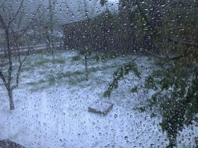 На Тернопільщині знову падає град. Синоптики обіцяють чергову порцію дощів (фото), фото №3 на сайті 20minut.ua