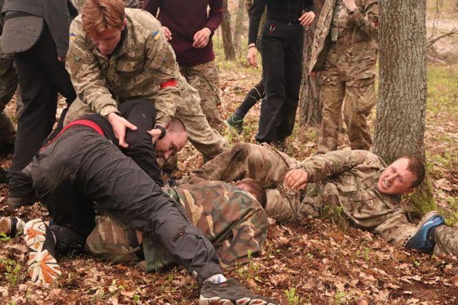 Новини Тернополя - фото з 300 дівчат та хлопців змагалися на тереновій грі “Гурби-Антонівці” 300 дівчат та хлопців змагалися на тереновій грі “Гурби-Антонівці”, фото №1 на сайті 20minut.ua