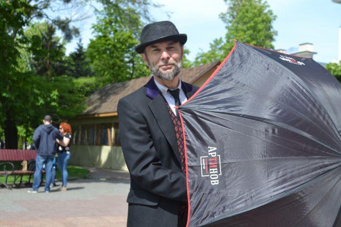 Новини Вінниці - фото з Живий Артинов та інтерактивні завдання: як проходять екскурсійні квести у Вінниці Живий Артинов та інтерактивні завдання: як проходять екскурсійні квести у Вінниці, фото №1 на сайті 20minut.ua