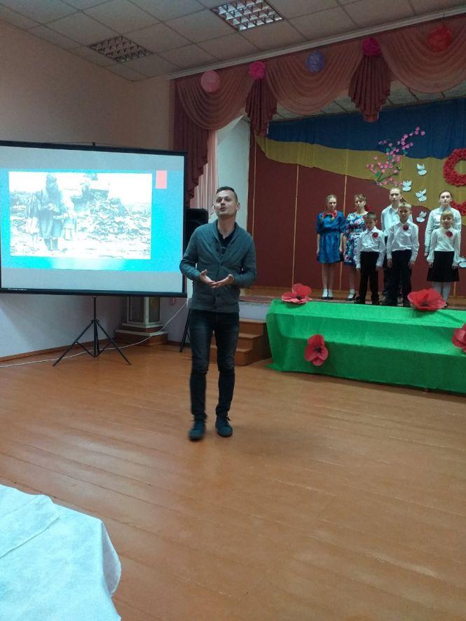 У Житомирі відзначили День пам’яті та примирення, фото №7 на сайті 20minut.ua