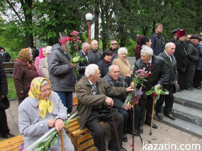 Новини Козятина - фото з Фото-відео репортаж: День Перемоги в Козятині Фото-відео репортаж: День Перемоги в Козятині, фото №19 на сайті 20minut.ua
