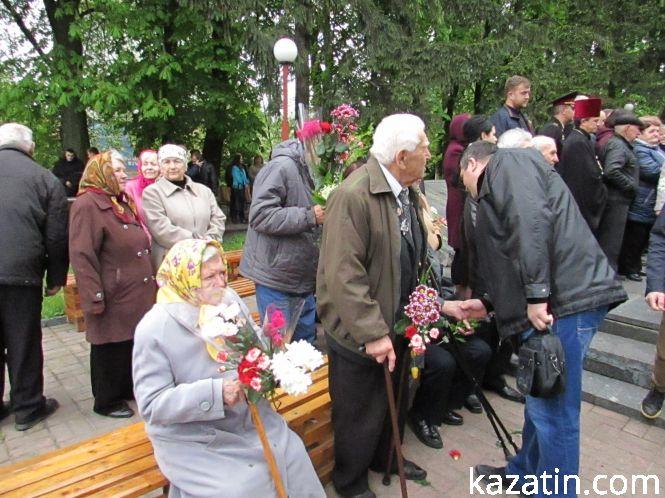 Новини Козятина - фото з Фото-відео репортаж: День Перемоги в Козятині Фото-відео репортаж: День Перемоги в Козятині, фото №18 на сайті 20minut.ua