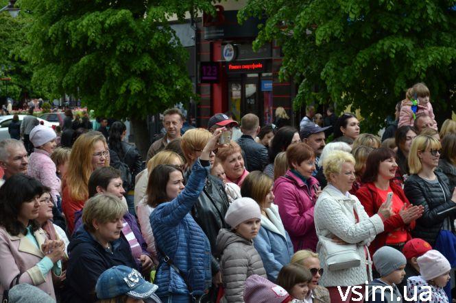 Новини Хмельницького - фото з У Хмельницькому розпочався фестиваль «Art Major Show» (ФОТО, ВІДЕО) У Хмельницькому розпочався фестиваль «Art Major Show» (ФОТО, ВІДЕО), фото №9 на сайті vsim.ua
