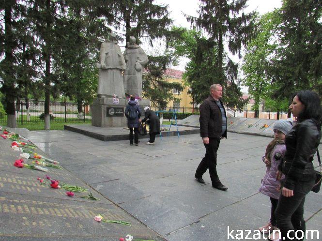 Новини Козятина - фото з Фото-відео репортаж: День Перемоги в Козятині Фото-відео репортаж: День Перемоги в Козятині, фото №2 на сайті 20minut.ua