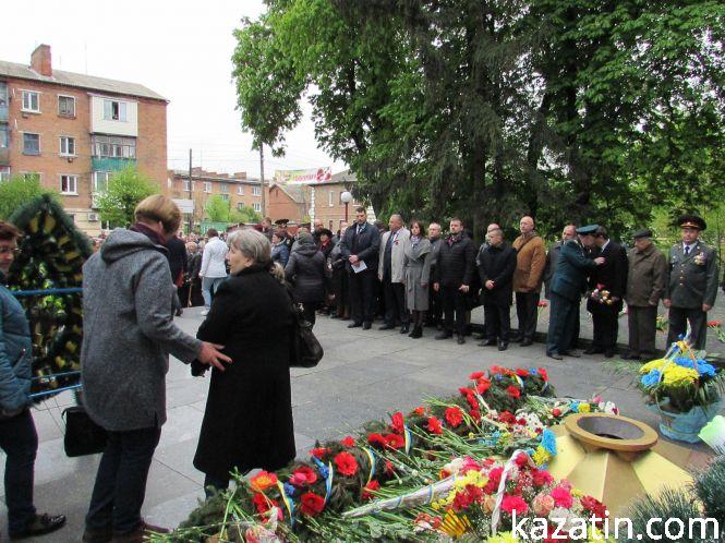 Новини Козятина - фото з Фото-відео репортаж: День Перемоги в Козятині Фото-відео репортаж: День Перемоги в Козятині, фото №10 на сайті 20minut.ua
