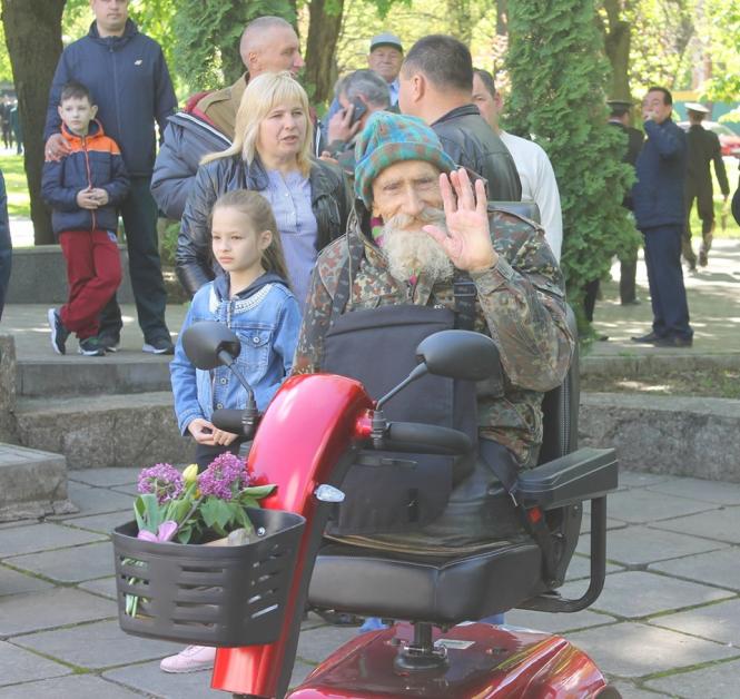 Новини Кам'янця-Подільського - фото з Дякуємо героям за життя (Фото) Дякуємо героям за життя (Фото), фото №5 на сайті 20minut.ua