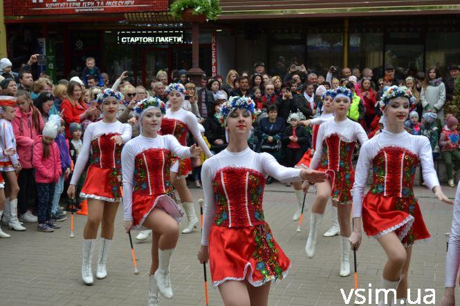 Новини Хмельницького - фото з У Хмельницькому розпочався фестиваль «Art Major Show» (ФОТО, ВІДЕО) У Хмельницькому розпочався фестиваль «Art Major Show» (ФОТО, ВІДЕО), фото №21 на сайті vsim.ua