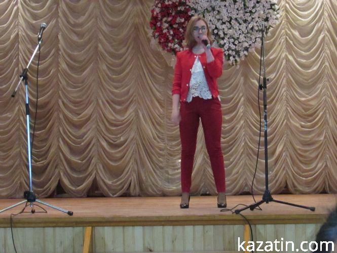 Новини Козятина - фото з Талант: Марія Дацюк — чергове дарування вокалу з школи №-9