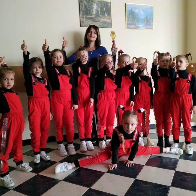 Новини Козятина - фото з «Зорянка АРТ» з Вінниці привезла перемогу! «Зорянка АРТ» з Вінниці привезла перемогу!, фото №2 на сайті 20minut.ua