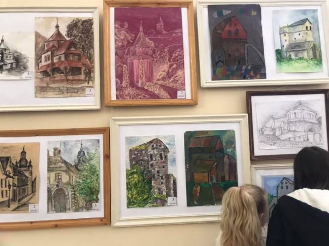 Новини Кам'янця-Подільського - фото з Як юні митці писали Кам'янець-Подільський (ФОТО) Як юні митці писали Кам'янець-Подільський (ФОТО), фото №18 на сайті 20minut.ua
