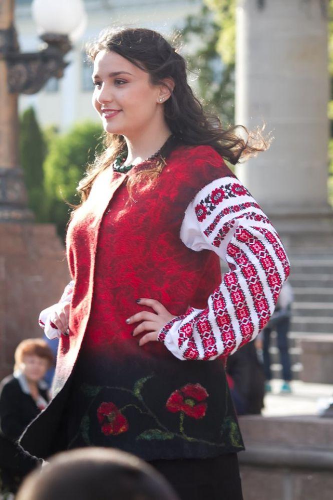 У Тернополі у вишиванках дефілюватимуть особливі моделі, фото №3 на сайті 20minut.ua