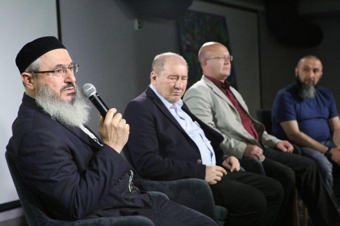 «Депортація досі триває». Історії трьох кримських татар, яких вигнали з рідних будинків, фото №1 на сайті 20minut.ua