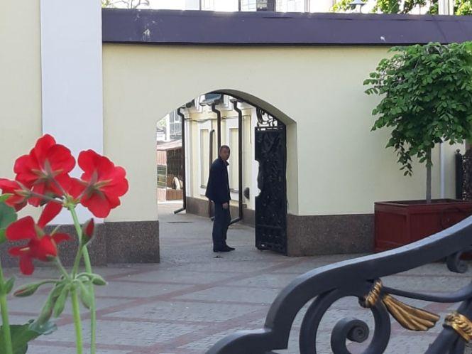 Новини Вінниці - фото з Під Собором зібрались віряни з МП: що там відбувається? Під Собором зібрались віряни з МП: що там відбувається?, фото №5 на сайті 20minut.ua