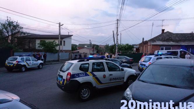 Новини Вінниці - фото з Рейдерське захоплення заводу: тітушки, спецназ і штурм. Репортаж 20minut.ua Рейдерське захоплення заводу: тітушки, спецназ і штурм. Репортаж 20minut.ua, фото №5 на сайті 20minut.ua