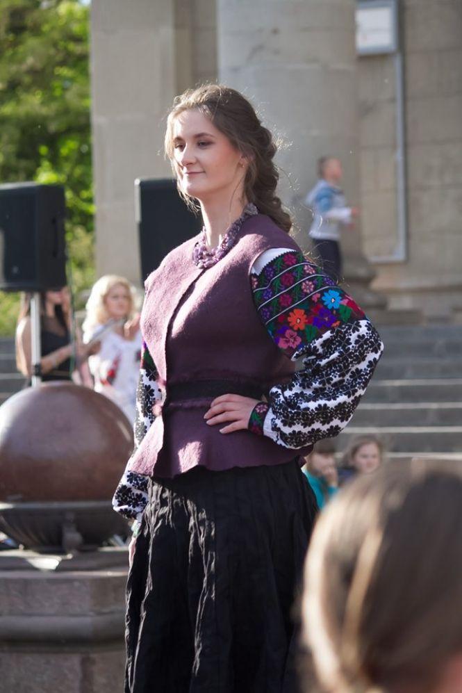 У Тернополі у вишиванках дефілюватимуть особливі моделі, фото №4 на сайті 20minut.ua