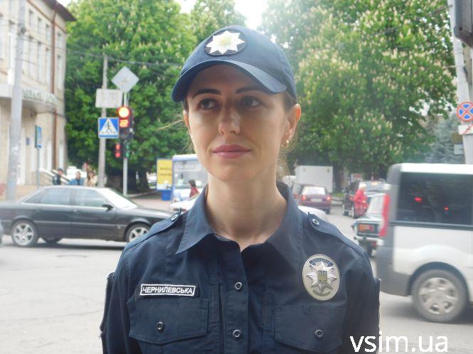 Новини Хмельницького - фото з У центрі Хмельницького ходять патрульні з балонами фарби. Що сталося? У центрі Хмельницького ходять патрульні з балонами фарби. Що сталося?, фото №1 на сайті vsim.ua