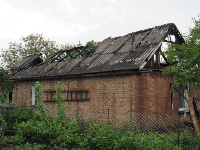 У Козятині, в районі  «Білої казарми», горів будинок, фото №2 на сайті 20minut.ua