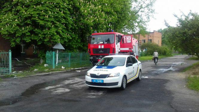 Новини Козятина - фото з Як у Козятині перевіряли техногенну безпеку, гасили пожежу та рятували потерпілих Як у Козятині перевіряли техногенну безпеку, гасили пожежу та рятували потерпілих, фото №3 на сайті 20minut.ua