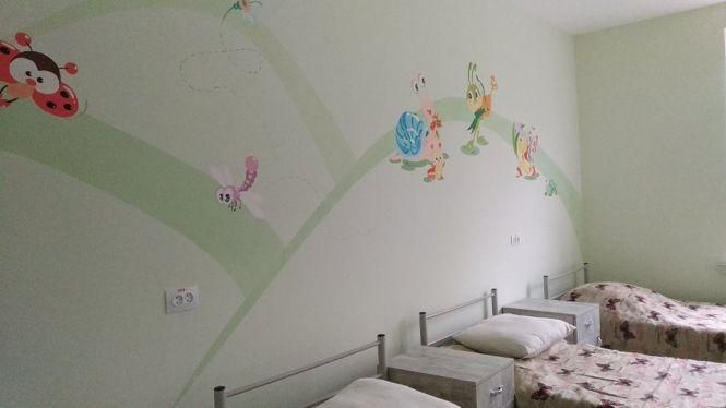 У дитячій лікарні чоловік відремонтував кілька палат за власні гроші та побажав бути невідомим, фото №1 на сайті 20minut.ua