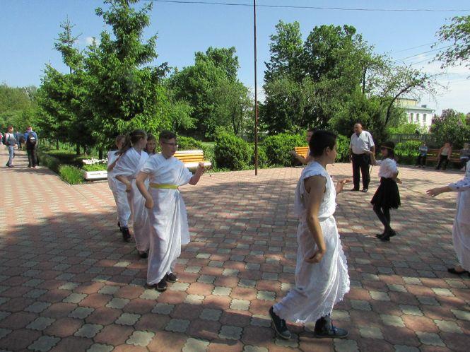 Новини Козятина - фото з В школі інтернат-гімназії святкували День Європи В школі інтернат-гімназії святкували День Європи, фото №2 на сайті 20minut.ua